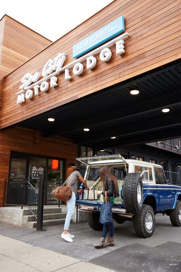 Bluebird Spa City Motor Lodge Саратога-Спрінгс Екстер'єр фото