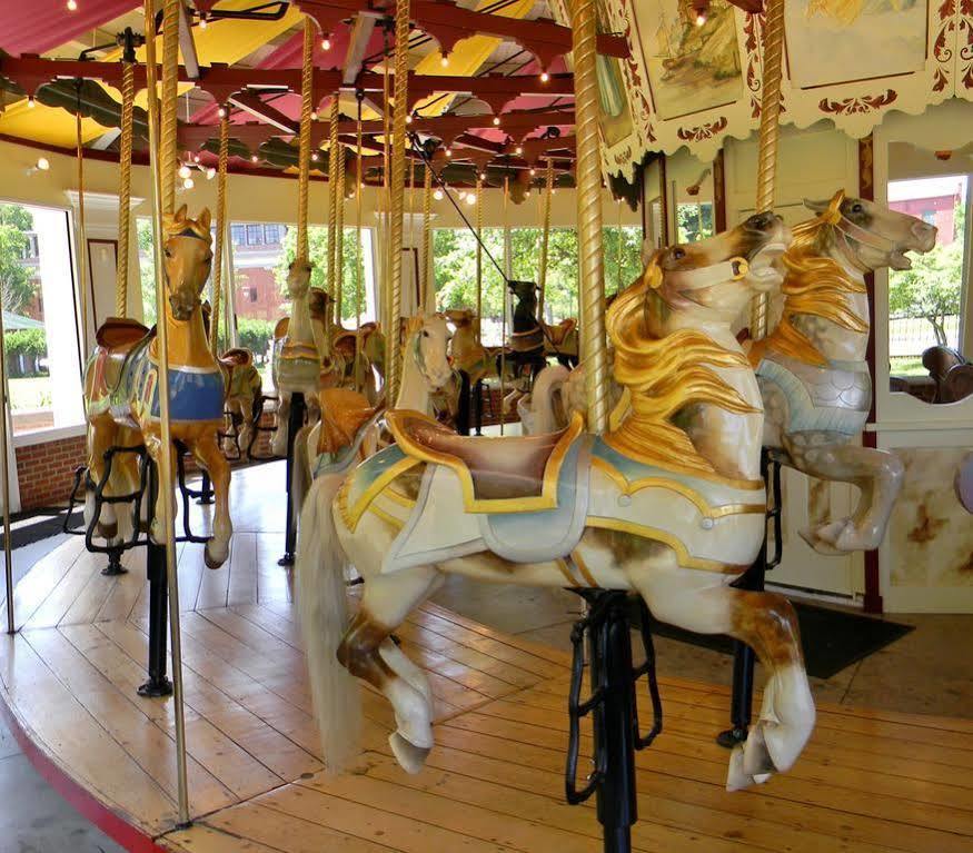 Bluebird Spa City Motor Lodge Саратога-Спрінгс Екстер'єр фото